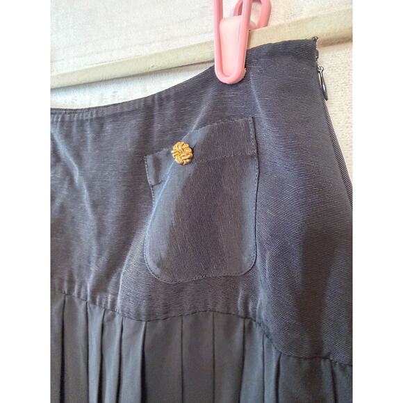 Weill Skirt Tiered Gold Buttons Regal Preppy Chic Classy Sz 8 - Picture 7 of 9